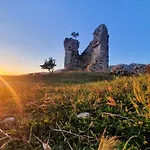 - Danijel * Starigrad Paklenica