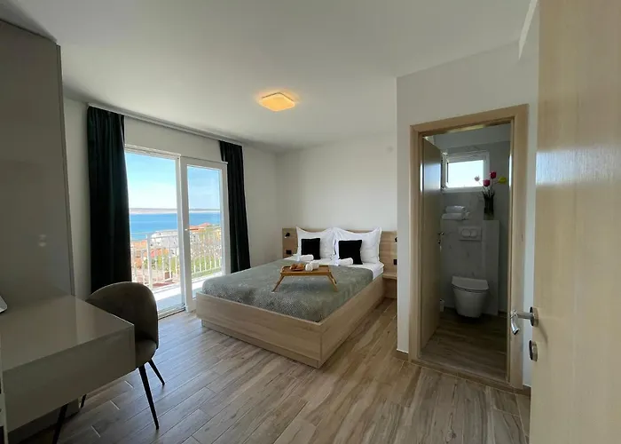 - Danijel Apartamento *