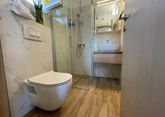 - Danijel * Starigrad Paklenica